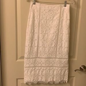 Banana Republic White Floral Skirt - Size 0